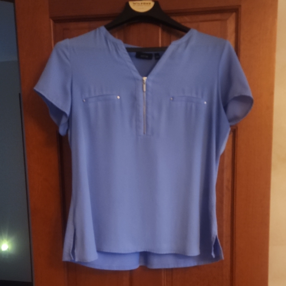 Women's Blue Short Sleeve Top